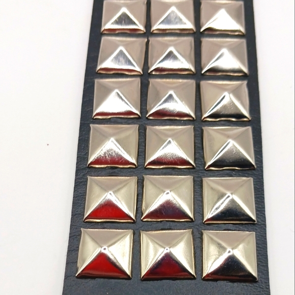 Goth Triple Row Studded vegan Leather Bracelet Unisex -Black-Lot Of 2 New - Picture 5 of 11